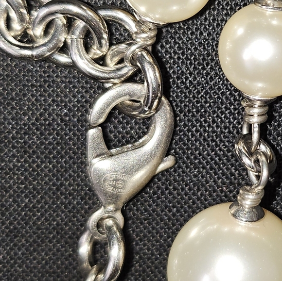 Brand New 2023 authentic Chanel 5 crystal cc pearly long necklace - Picture 15 of 16